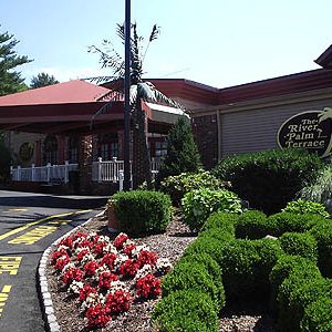 Mahwah River Palm Terrace